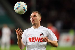 34岁老将闪耀英超赛场，时隔7年后有望再次重返国家队，英超老乡